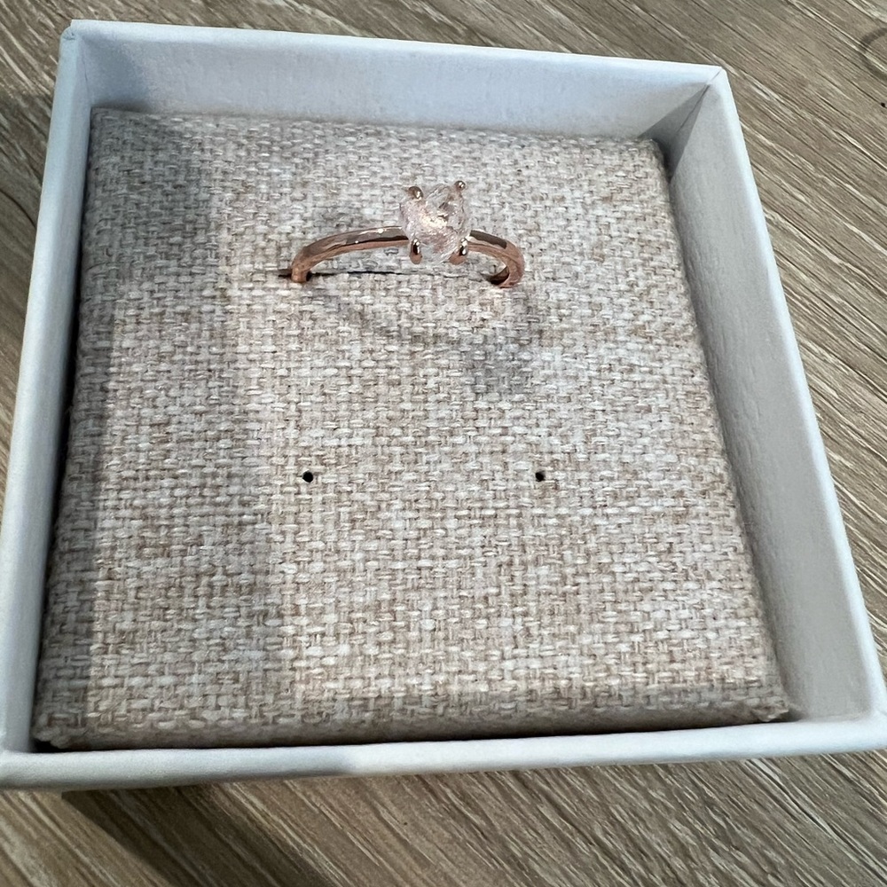 Women’s ring